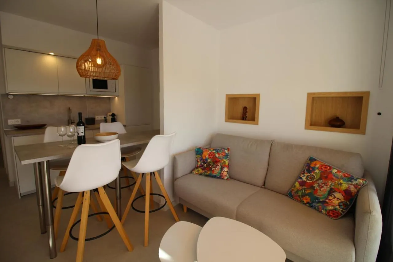 Basic Comfort Apartamento Muga Park 0116 Empuriabrava 0*,  Spain
